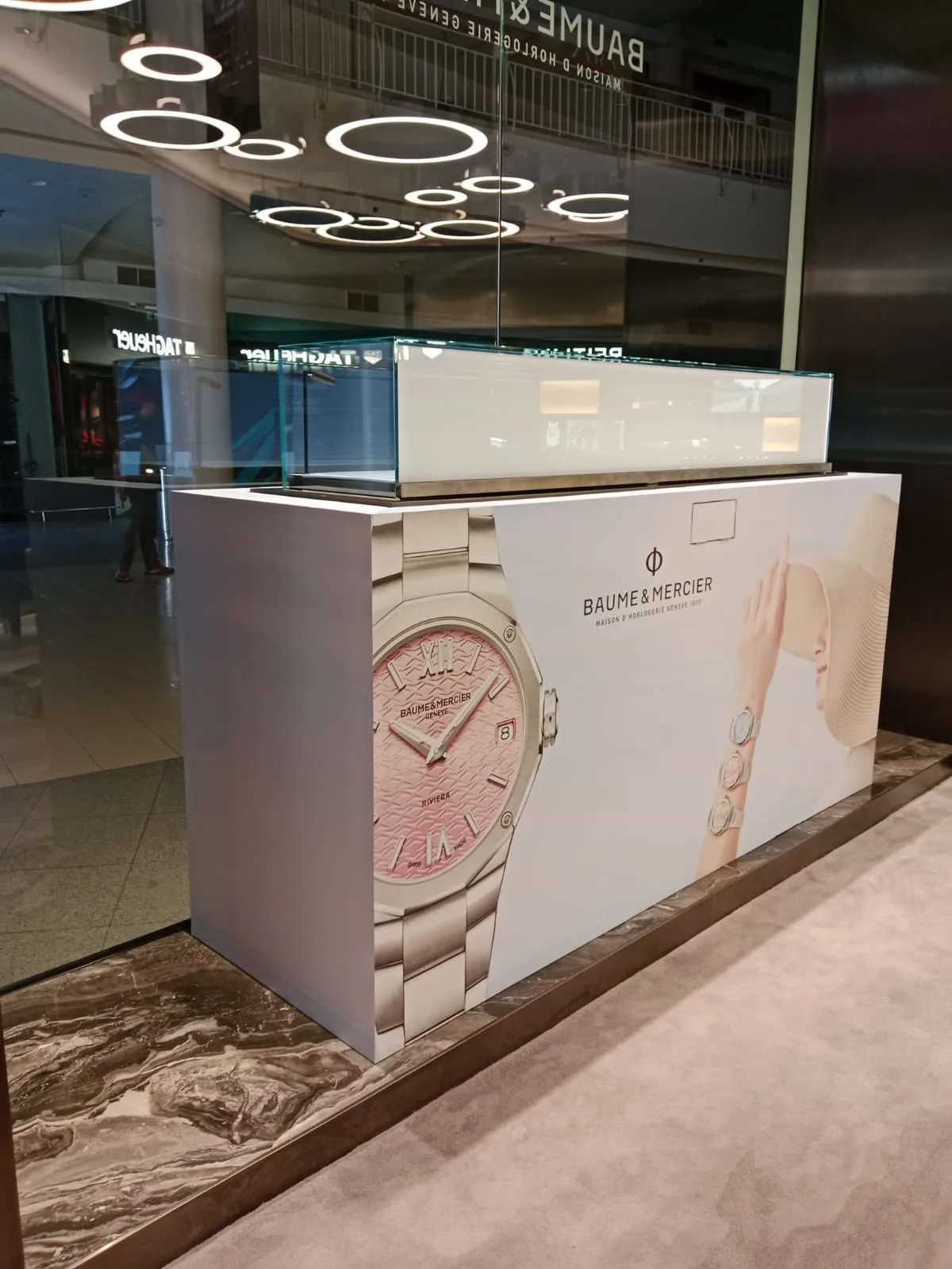 Exhibition in Mall gallery