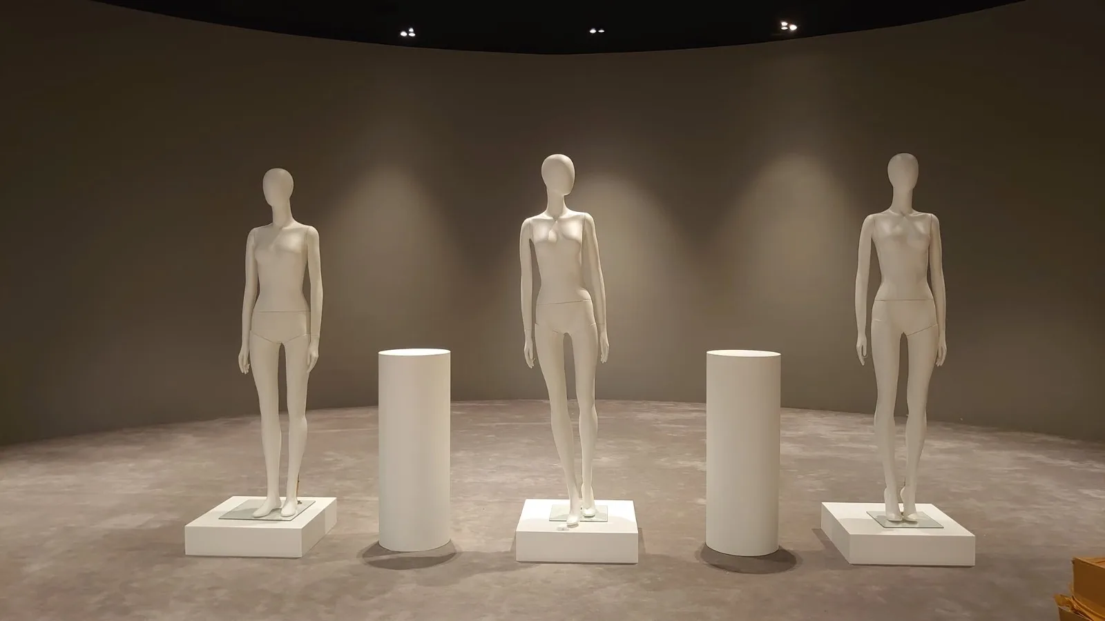 Fendi Exhibition - Booth Exhibition